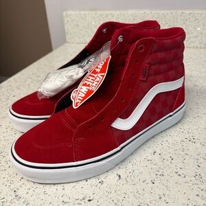 NWT Vans Red and White Checkered High-Tops SZ MENS 7.5